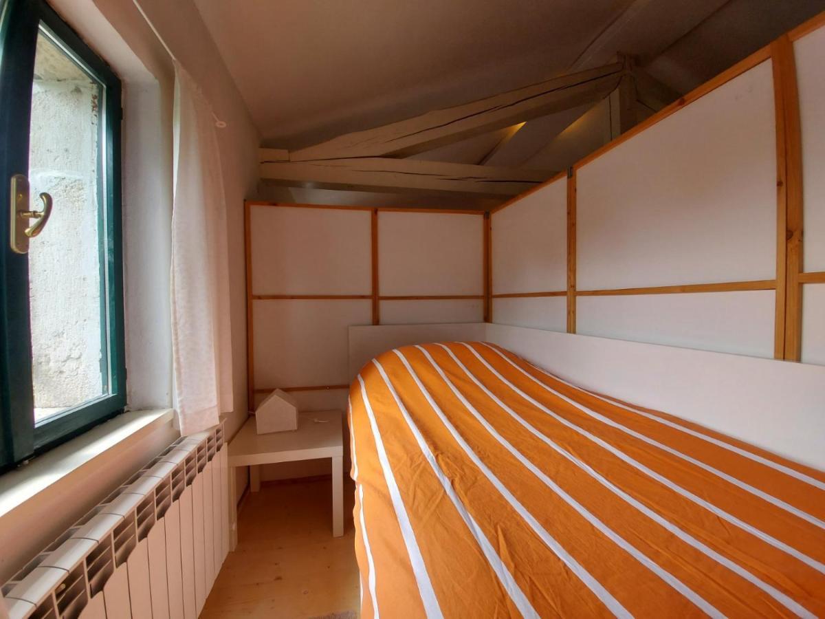 Apartmaji Hedera Komen Ngoại thất bức ảnh